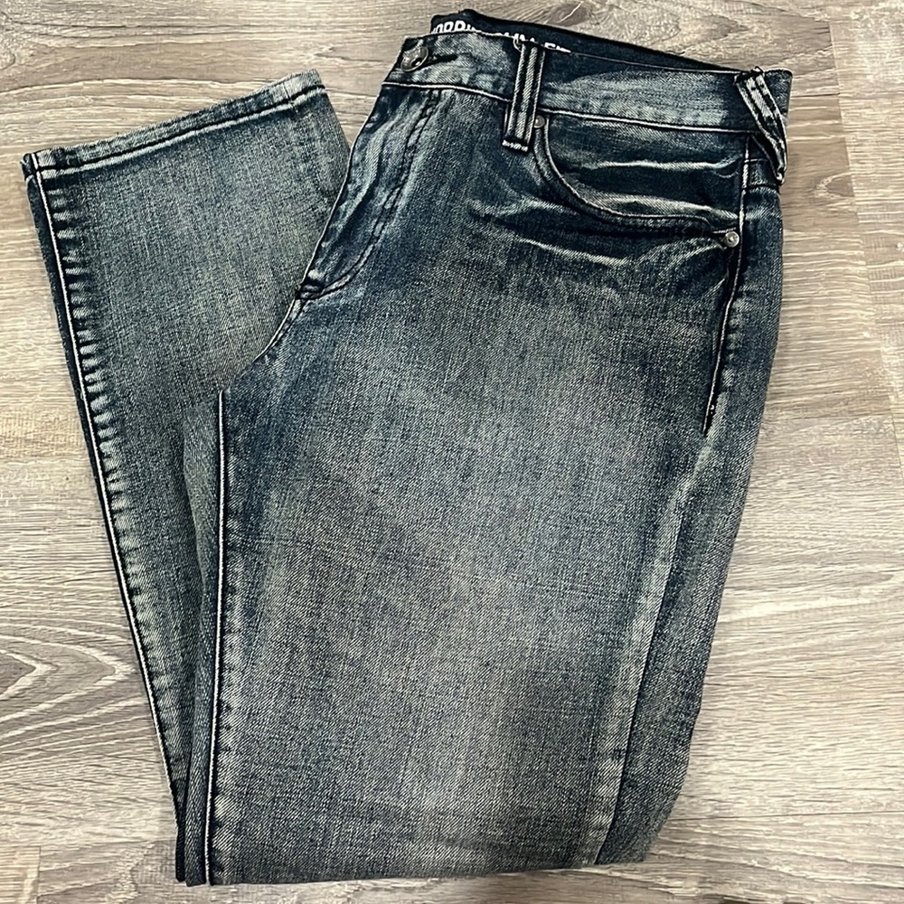 GUESS Jeans for Men, Faded Blue Wash